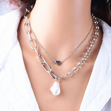 Pearls Decorated Women's Necklace - Wnkrs