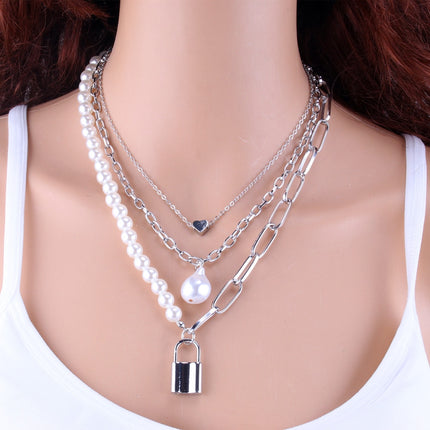 Pearls Decorated Women's Necklace - Wnkrs