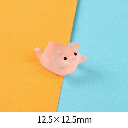 Cute Resin Piggy Decoration for Console & Rearview Mirror - Wnkrs