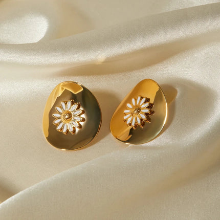 Boucles d'oreilles à tige en forme de marguerite plaquées or 18 carats