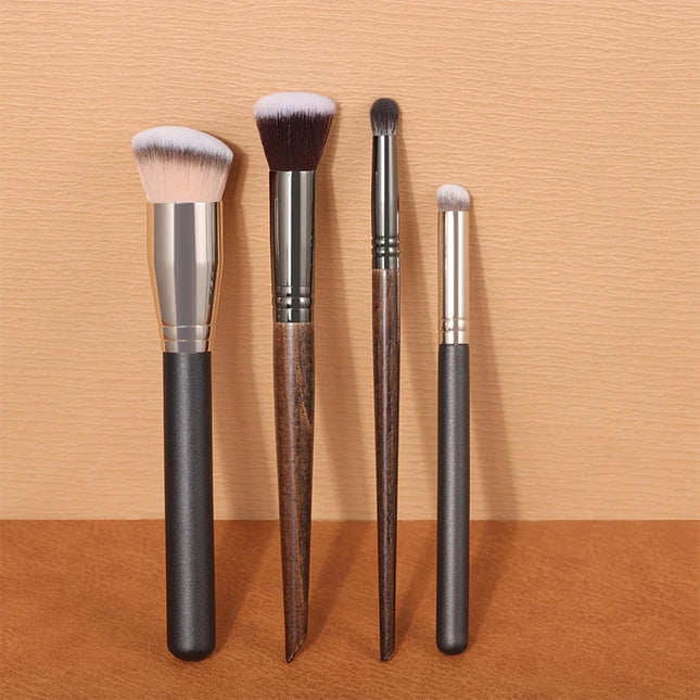 Ensemble de pinceaux de maquillage professionnels 4 en 1