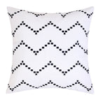 2pcs 18x18in / White with black square zigzag