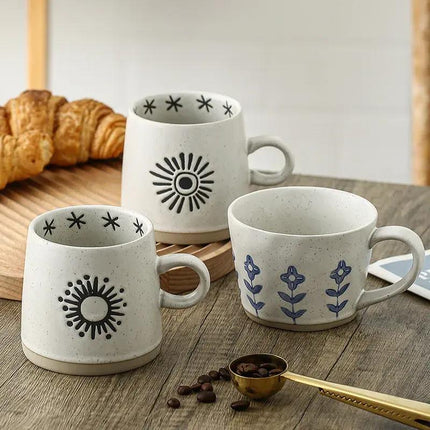 Taza de café de cerámica japonesa pintada a mano