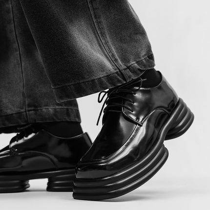 Mocasines formales de cuero negros para hombre que aumentan su altura