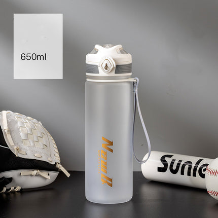 Large capacity sports portable water bottle - Wnkrs