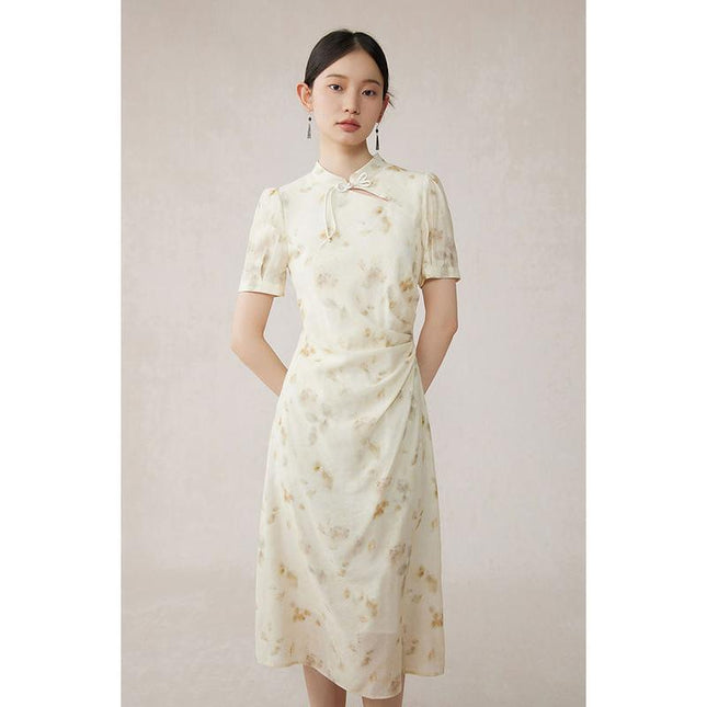 Robe cheongsam brodée de fleurs