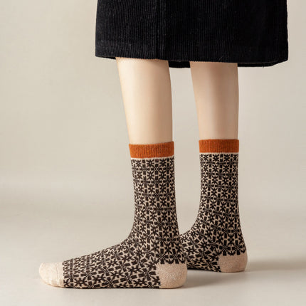 Calcetines largos de moda para mujer