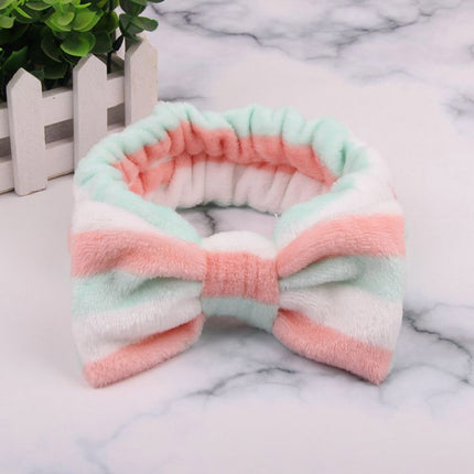 Women's Fleece Headband with Bow - Wnkrs