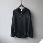 M / Negro