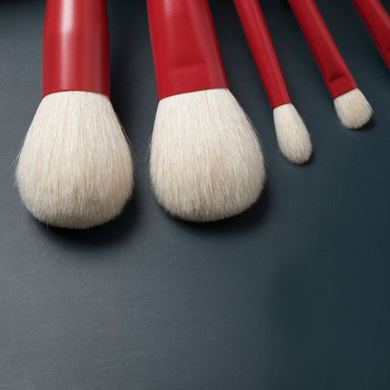 Ensemble de 7 pinceaux de maquillage rouges pour poudre, fard à paupières et blush