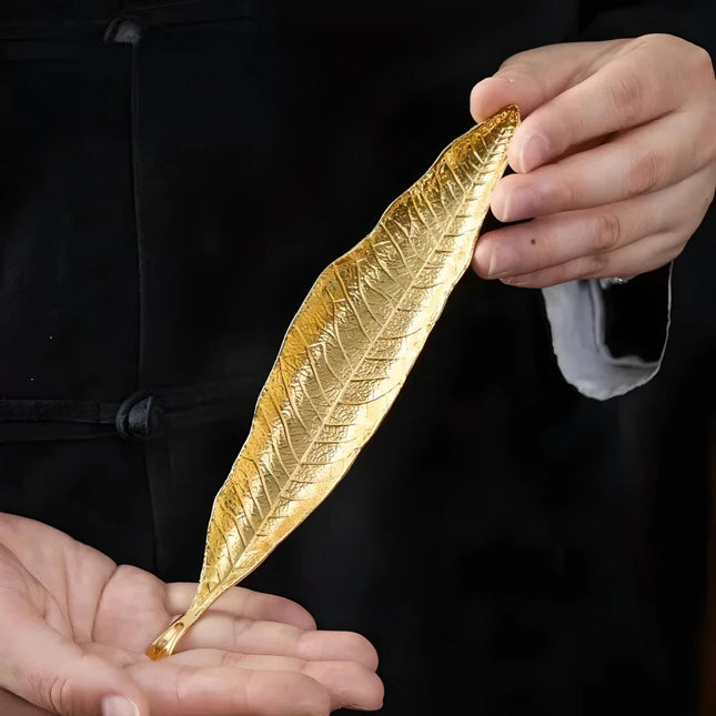 Elegante porta incienso con forma de hoja de Bodhi