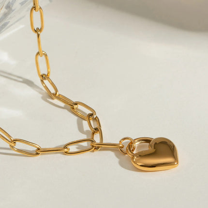 Collar con colgante de corazón de amor con clip de papel de acero inoxidable chapado en oro de 18 quilates para mujer