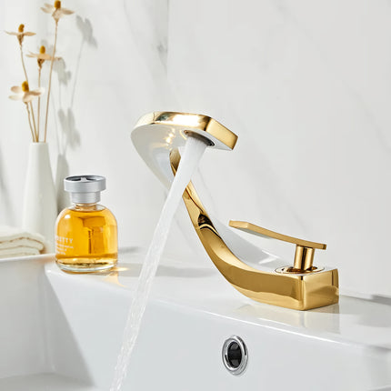 Elegante grifo para lavabo de baño de latón dorado y blanco