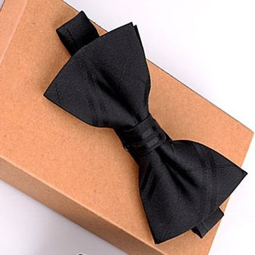 Men's Bow Tie With Stylish Pattern - Wnkrs