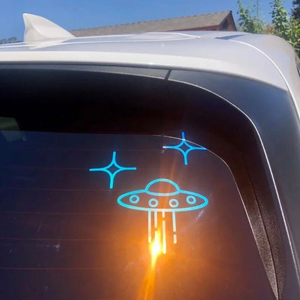 Alien Encounter Vinyl Car Decal - Wnkrs