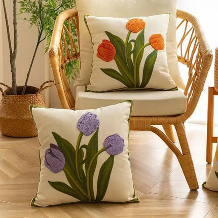 Housse de coussin brodée de fleurs de tulipe et d'orchidée