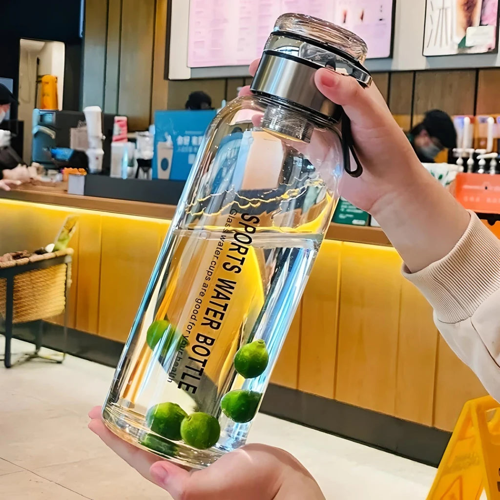 Borosilicate-Glass Bottle with Sleeve and Tea Filter