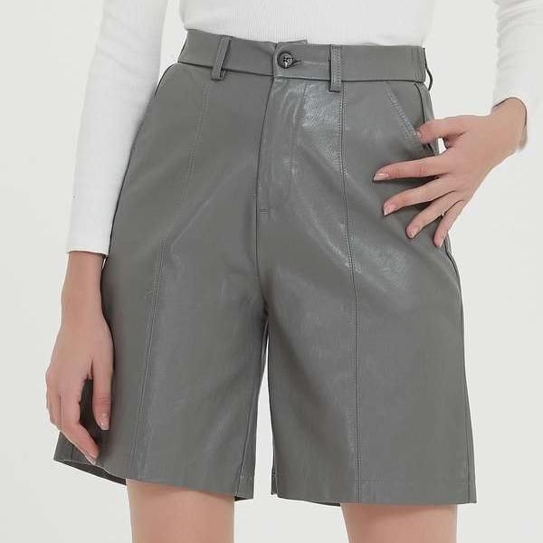 Short élégant en cuir PU jusqu'aux genoux pour femme