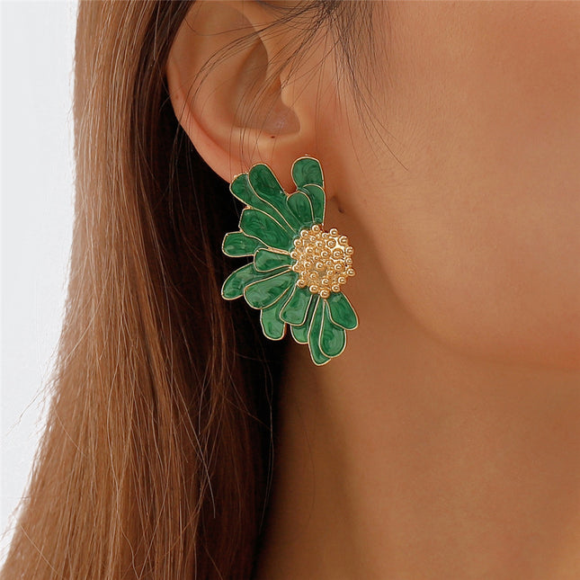 Pendientes de botón con pétalos de flores de colores estilo boho chic