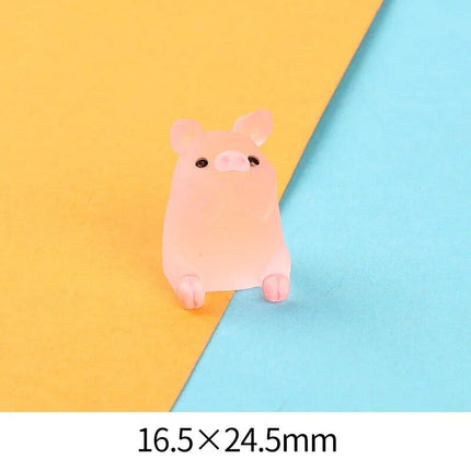 Cute Resin Piggy Decoration for Console & Rearview Mirror - Wnkrs