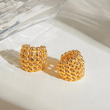 Boucles d'oreilles en forme de nid d'abeille plaquées PVD 18 carats