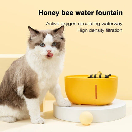 2L Quiet Pet Water Fountain with Multi-Stage Filtration for Dogs and Cats - Wnkrs