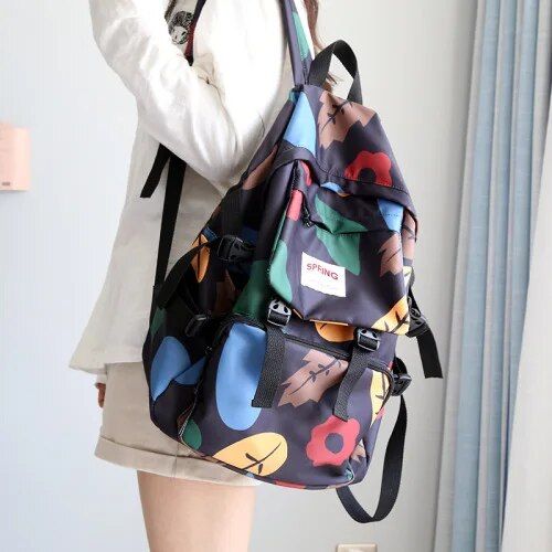 Stylish Geometric Waterproof Backpack for Women - Wnkrs