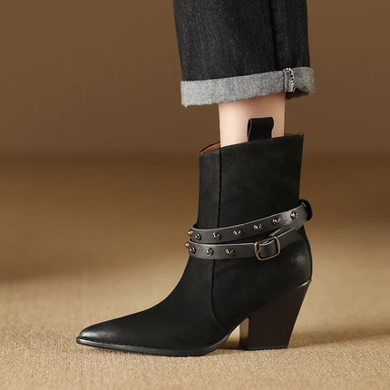 Botas elegantes de piel con tacón grueso y punta puntiaguda para mujer