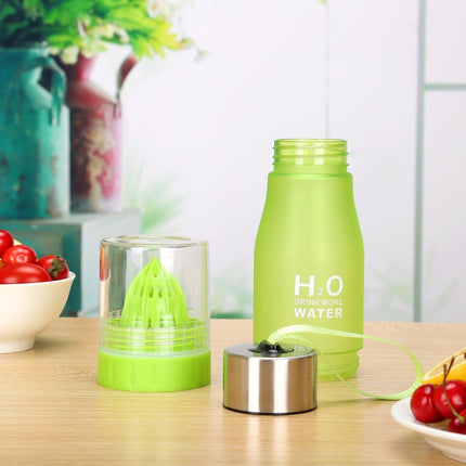 Bouteille d'eau portable avec infuseur de fruits de 650 ml