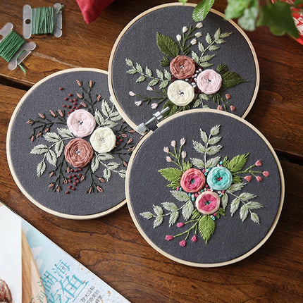 Floral Embroidery Kit - Wnkrs