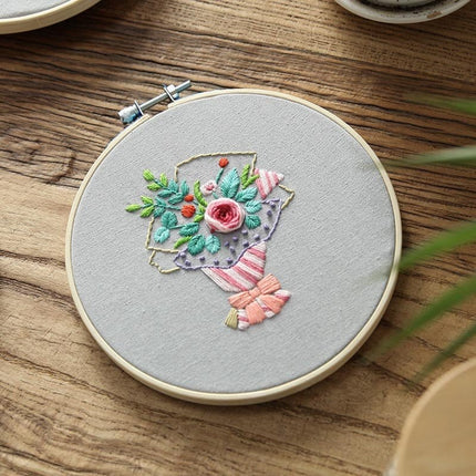 Floral Embroidery Kit - Wnkrs