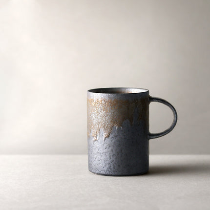 Vintage stoneware coffee cup - Wnkrs