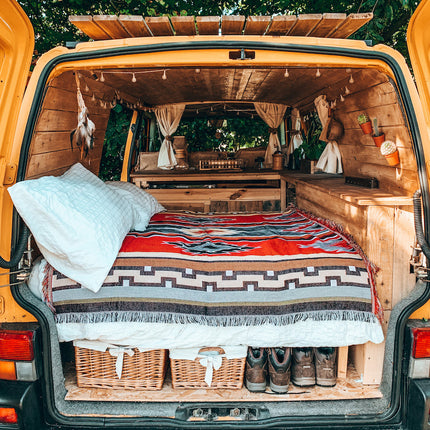 Ethnic wind car blanket - Wnkrs