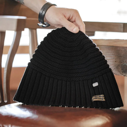 Gorro de pescador de punto negro