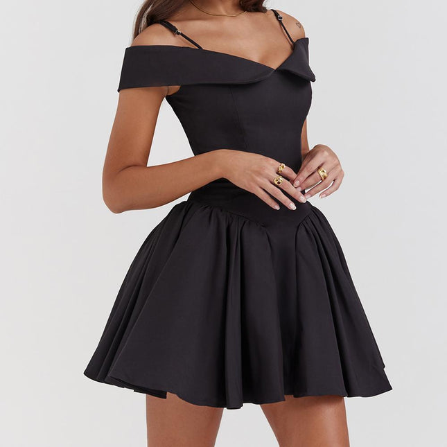 Robe de cocktail mini élégante à épaules dénudées