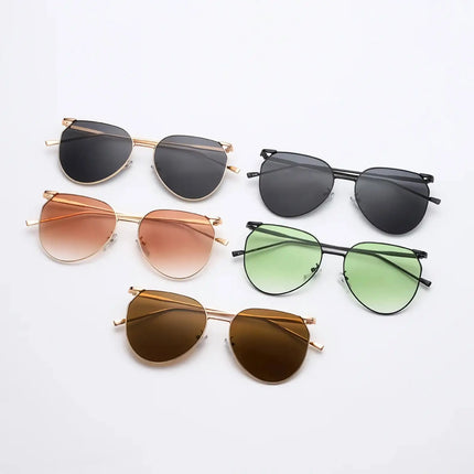 Lunettes de soleil ovales tendance