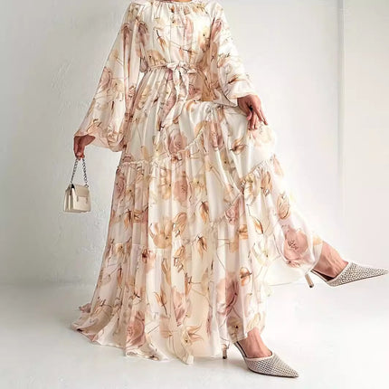 Robe longue élégante à imprimé floral en mousseline de soie du Moyen-Orient