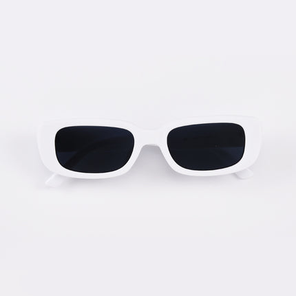 Chic Black Rectangle Sunglasses