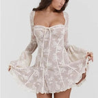 White / M
