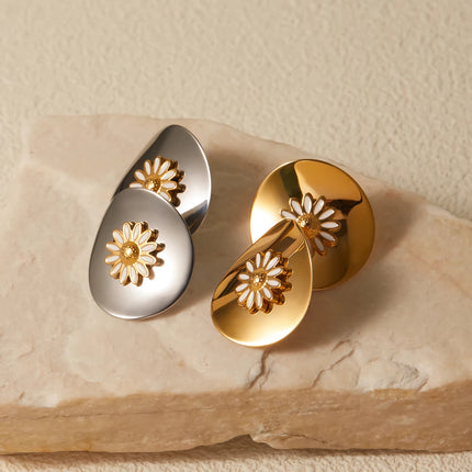 18K Gold-Plated Daisy Stud Earrings