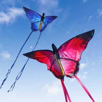 Hermosa cometa de mariposa de cristal rojo con cuerda de 100 m