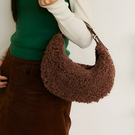 Bolso de invierno de lana mullida con forma de media luna