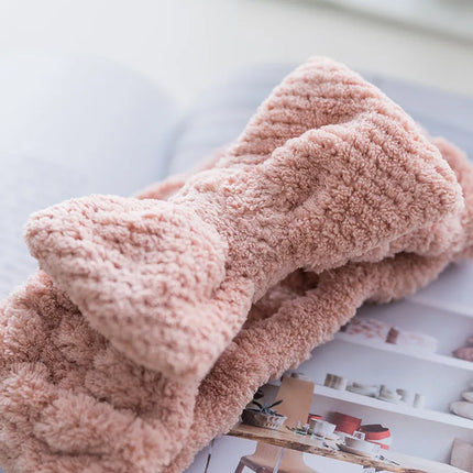 Bandeau en polaire corail avec nœud – Accessoire de maquillage élégant pour les cheveux