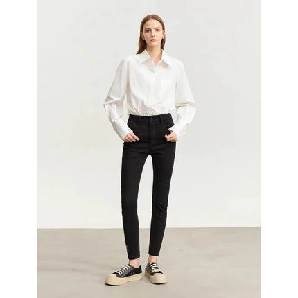 Jean slim élégant pour femme avec broderie d'automne