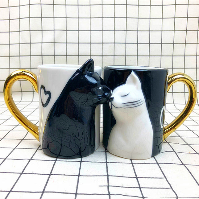 Three-dimensional Cat Couple Ceramic Mug Black And White Cat Kissing - Wnkrs