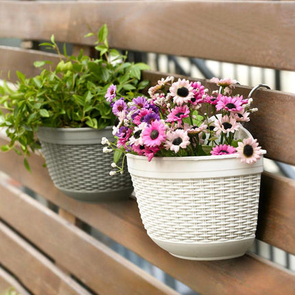 Ensemble de paniers à fleurs suspendus modernes