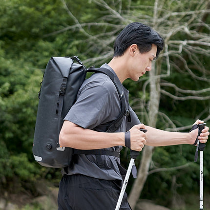 Mochila impermeable de 28 l para acampar, nadar y hacer senderismo