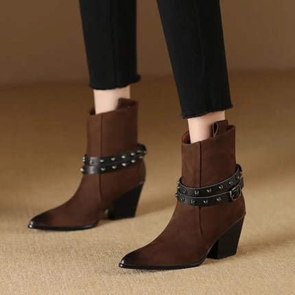 Botas elegantes de piel con tacón grueso y punta puntiaguda para mujer