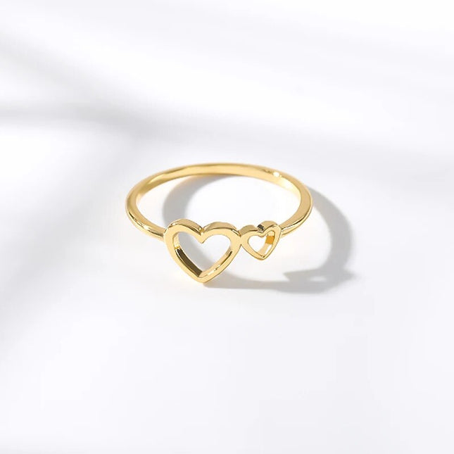 Anillo de amor en forma de corazón en acero inoxidable y cobre: joyería elegante para bodas y moda para mujeres