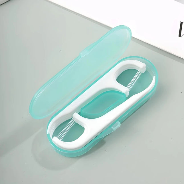 Ensemble de bâtonnets de fil dentaire portables